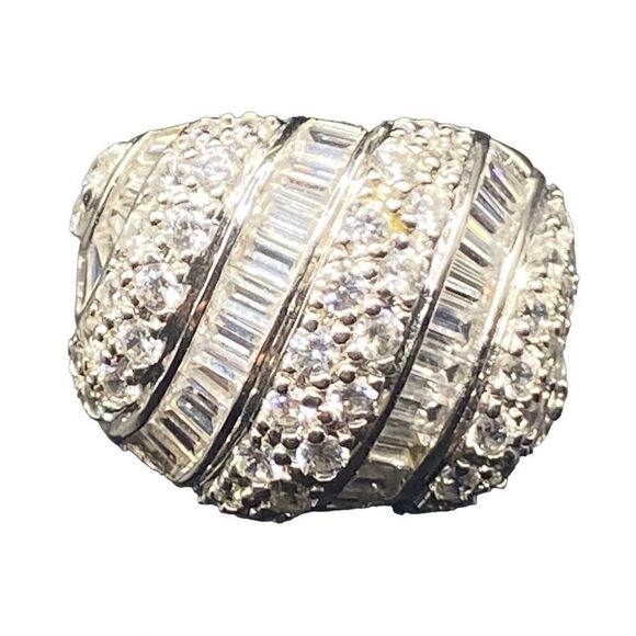 Sterling silver 925 baguette and alternating round CZ rows wave ring size 5 - Picture 3 of 10